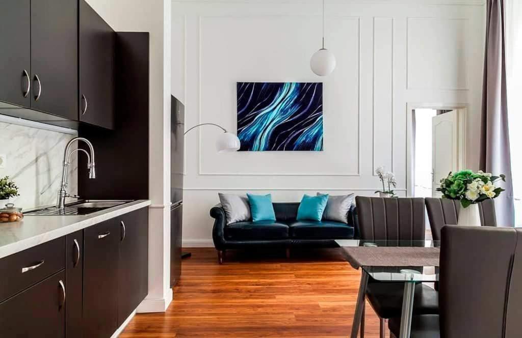 Goldsmith Apartment Boedapest Buitenkant foto