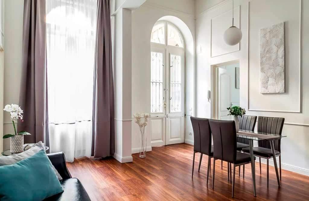 Goldsmith Apartment Boedapest Buitenkant foto